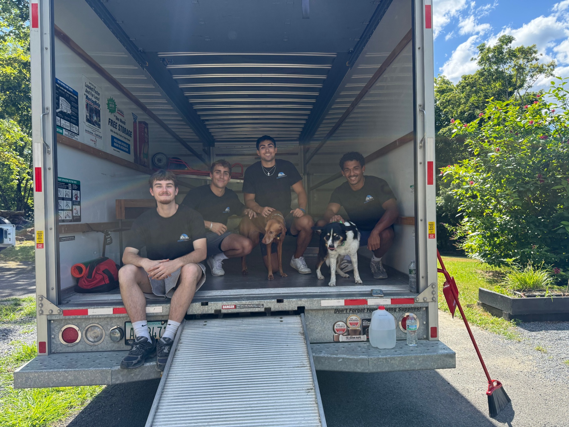 The Mobile Movers team